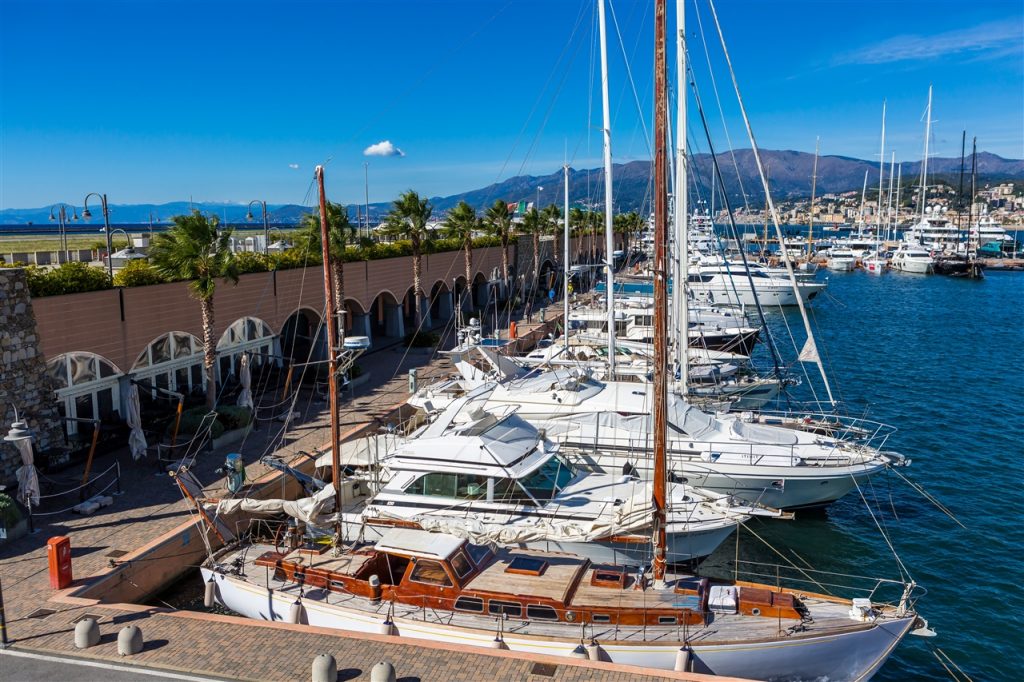 Marina Genova Marina Genova