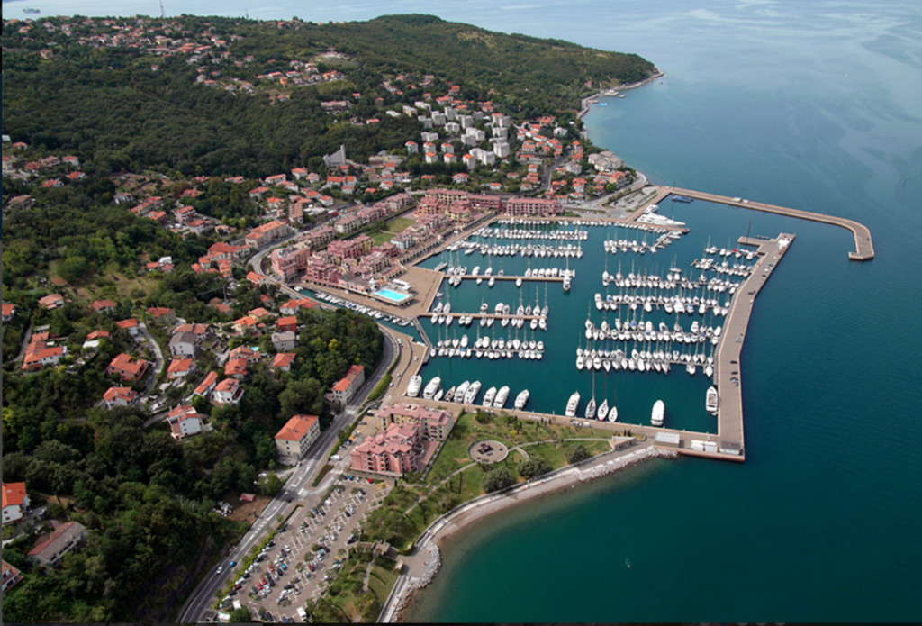 Porto san Rocco, Marina Resort