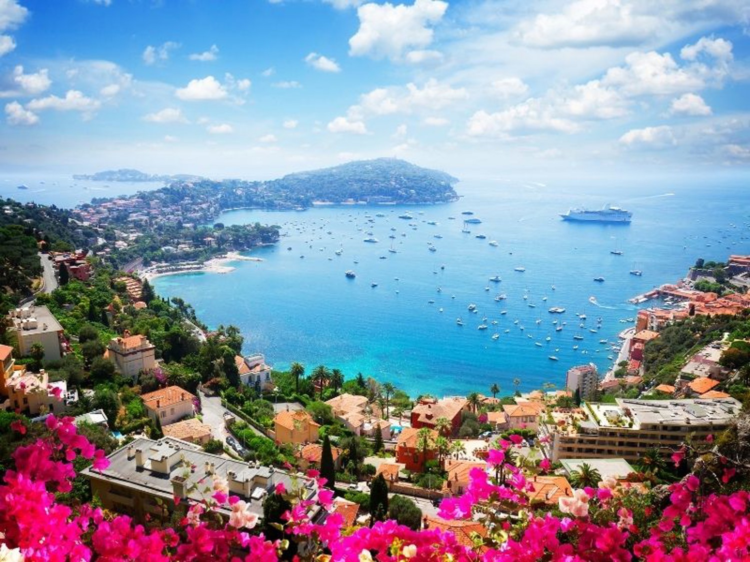 Visit the French Riviera by boat