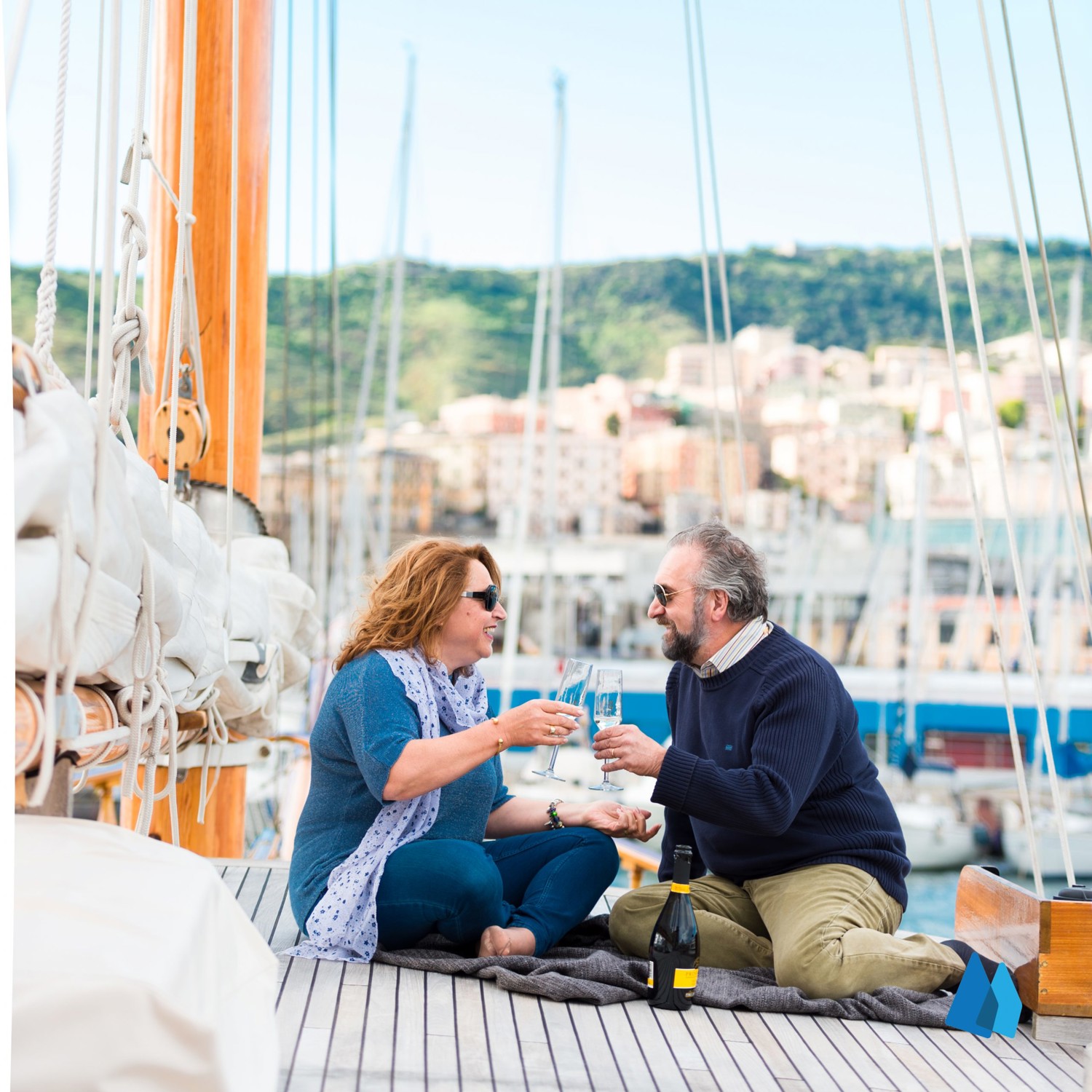 5 Destinations for a romantic weekend: discover the charm of sleeping on a boat