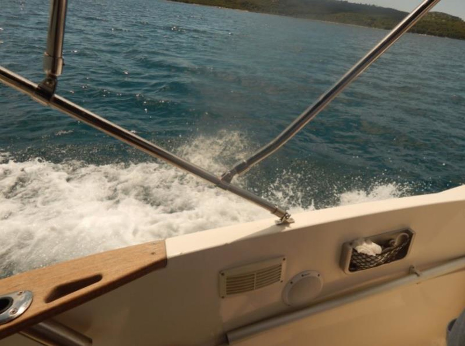 Quicksilver Commander 635
