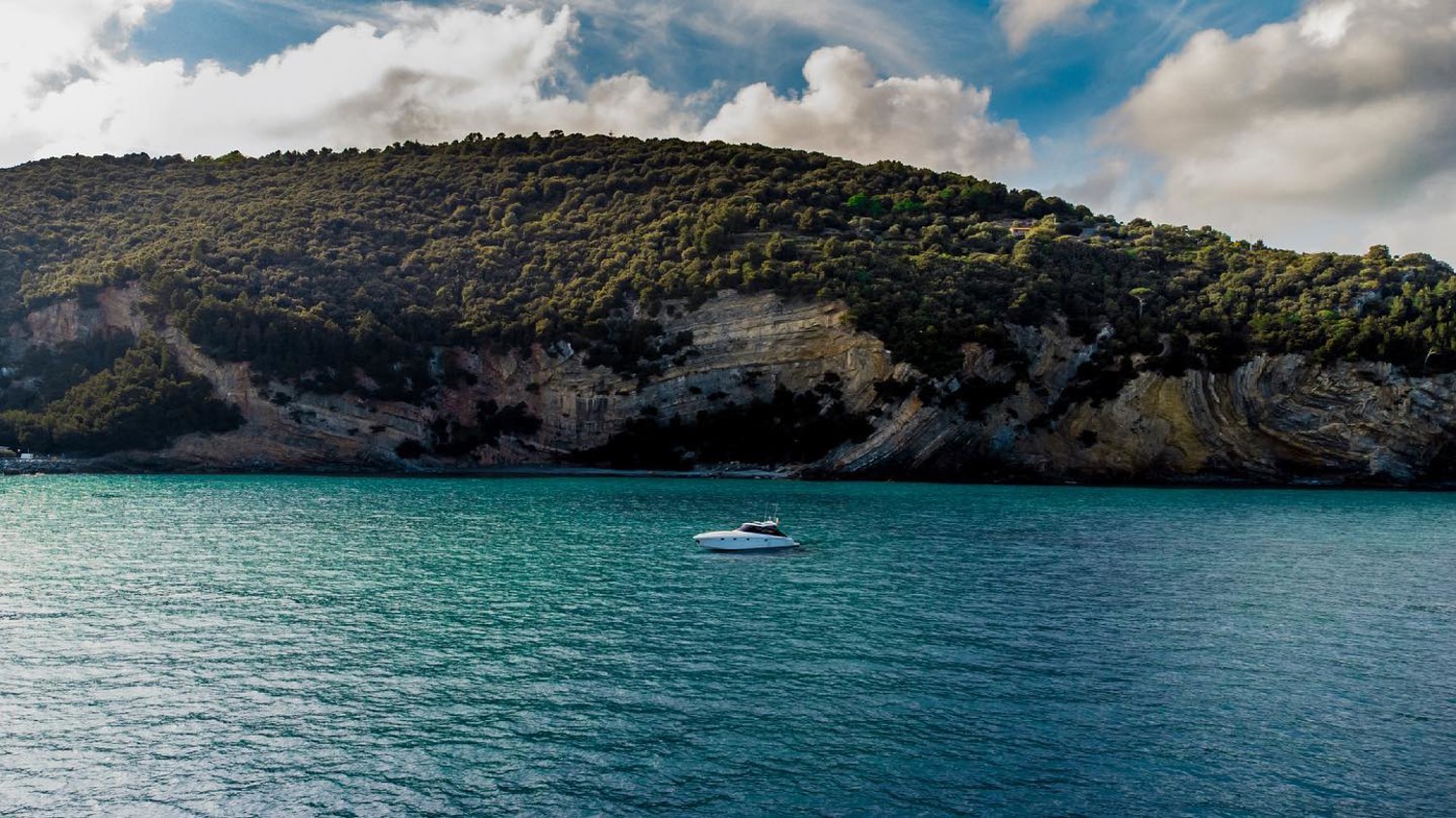 M - Baia Flash 48