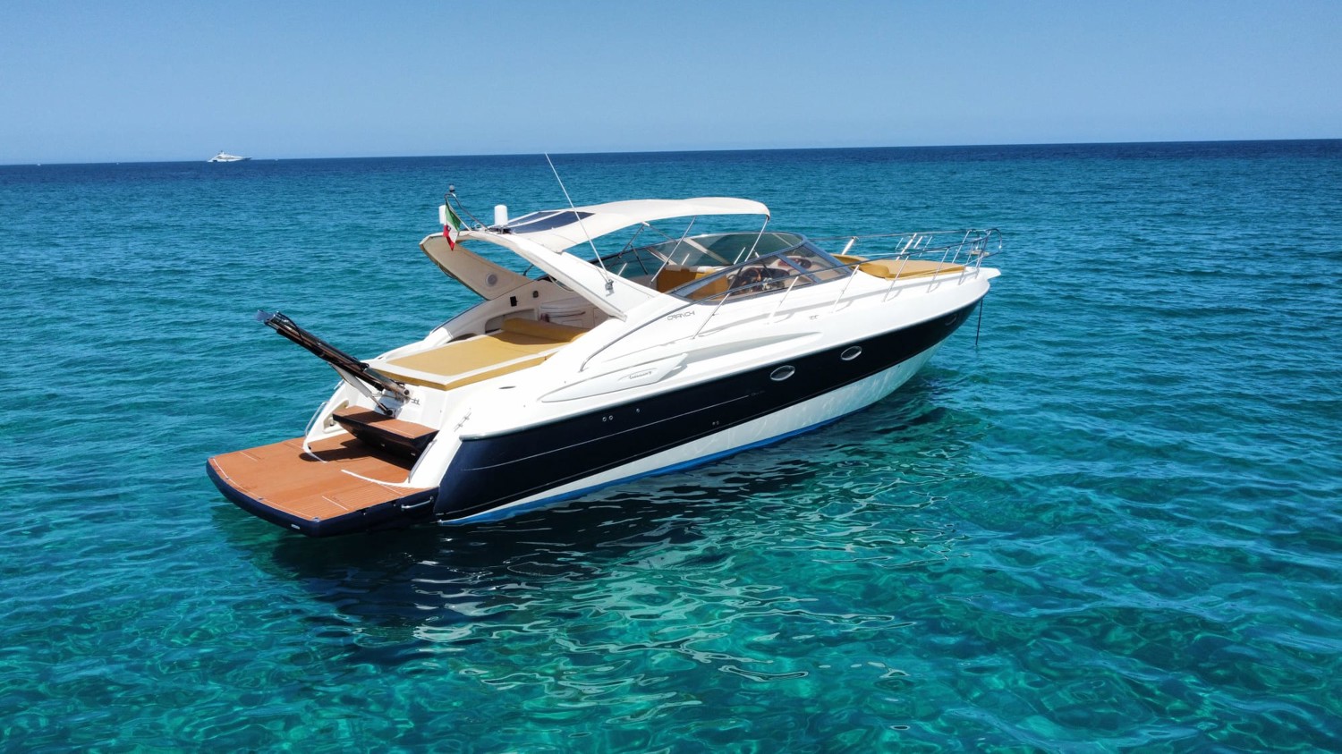 Luxury yacht Cranchi Endurance 39